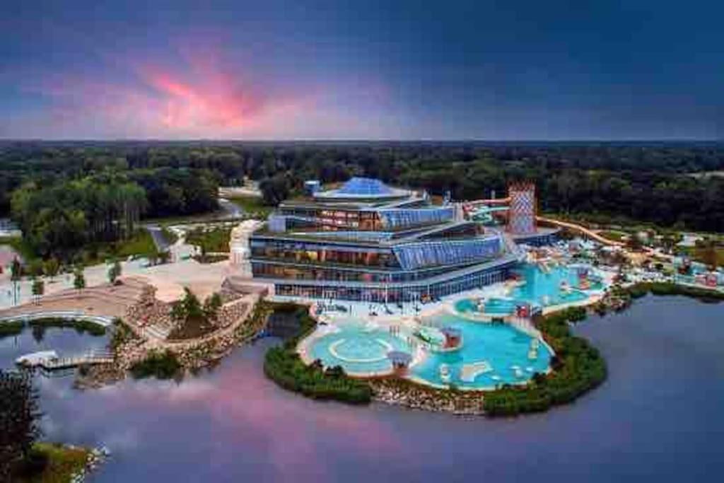 Suite Cartier Near Disneyland Paris Серри Экстерьер фото